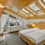 Antika Hotel Zermatt