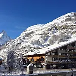 Antika 3* Zermatt
