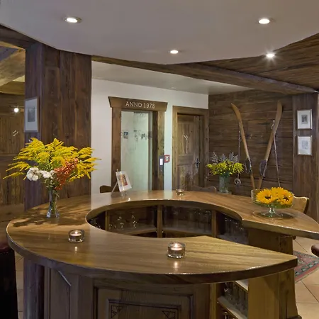 Готель Antika 3*