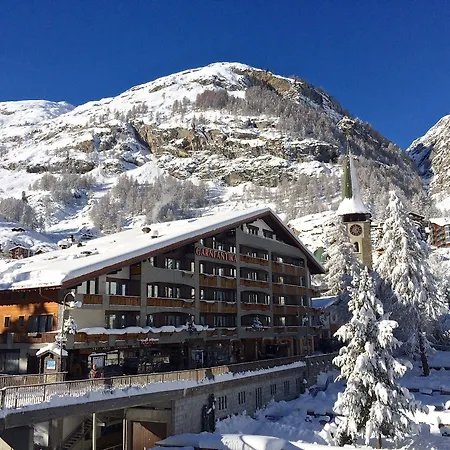 Готель Antika 3*