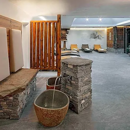 Antika Hotel 3*