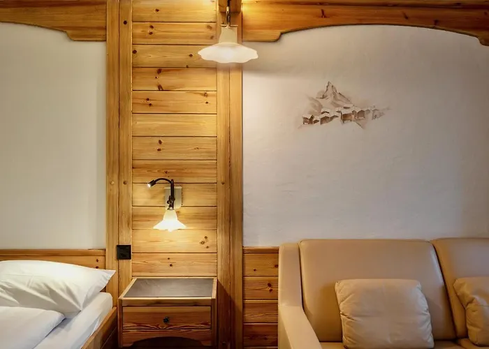 Hotel Antika Hotel 3*