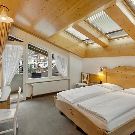 Antika Отель Церматт