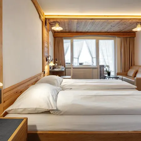 Отель Antika 3*