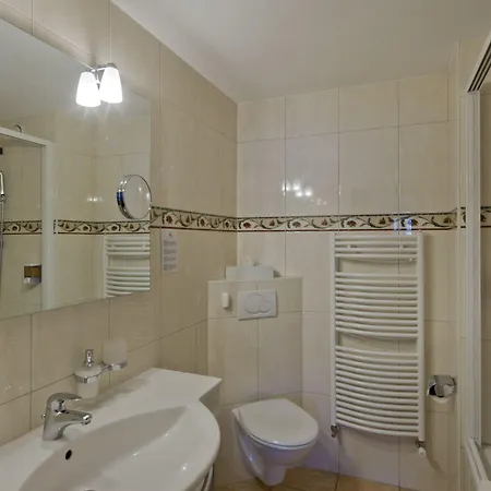 Отель Antika 3*