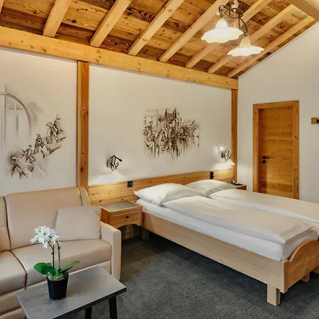Antika Hotel Zermatt