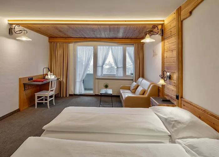 Hotel Antika Hotel 3*